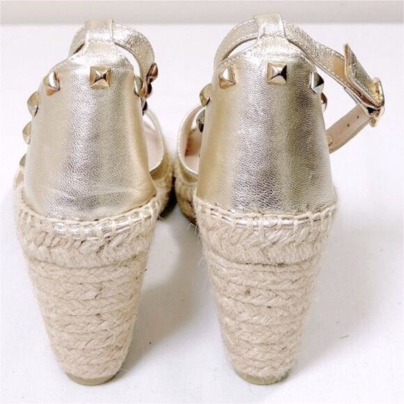 NWOT Eric Michael Women’s Val Wedge Heel Platform Espadrilles Shoes Stud Gold - Picture 4 of 5